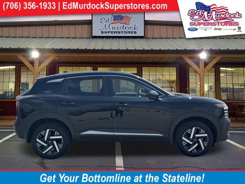 Used 2026 Nissan Kicks SV FWD image 1