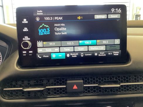 Used 2025 Honda HR-V EX-L image 11