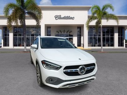 Used 2023 Mercedes-Benz GLA 250 4MATIC w/ Premium Package