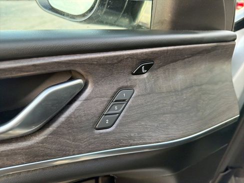 Certified 2022 Jeep Grand Cherokee Overland w/ Adv Protech Group III image 4