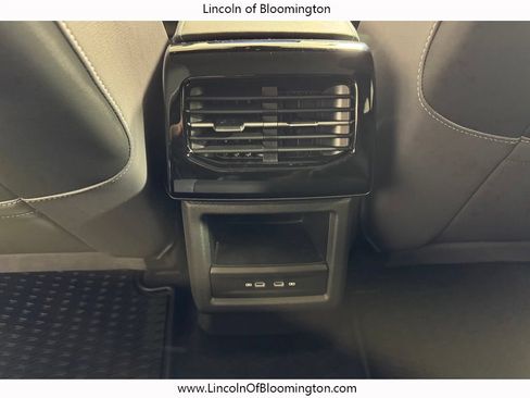 Used 2025 Volkswagen ID.4 Pro S AWD/4WD image 13