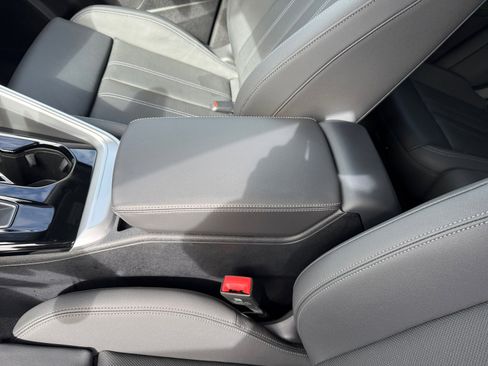 Certified 2025 Audi Q5 Premium Plus image 26