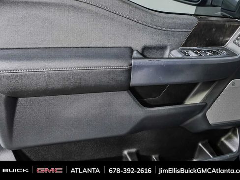 Used 2023 Ford F250 Lariat w/ Sport Appearance Package AWD/4WD image 6