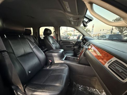 Used 2013 Chevrolet Tahoe LT image 44