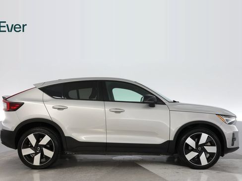Used 2023 Volvo C40 P8 Recharge Ultimate AWD/4WD image 13