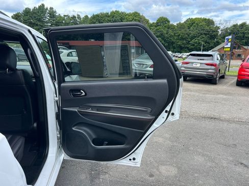 Used 2024 Dodge Durango GT RWD image 21