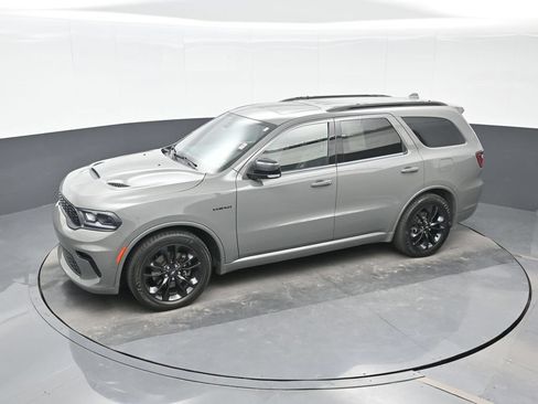 Used 2021 Dodge Durango R/T w/ Blacktop Package AWD/4WD image 17
