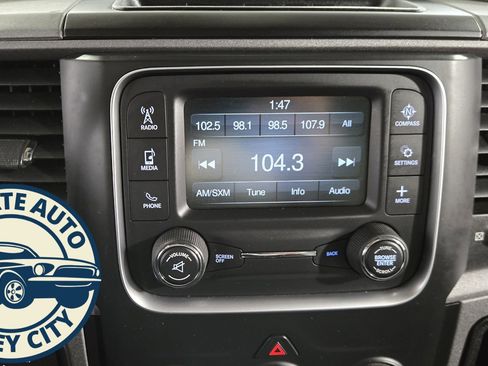 Used 2018 RAM 2500 Tradesman w/ Snow Chief Group image 13