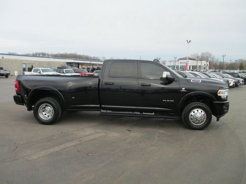 Used 2022 RAM 3500 Laramie image 4