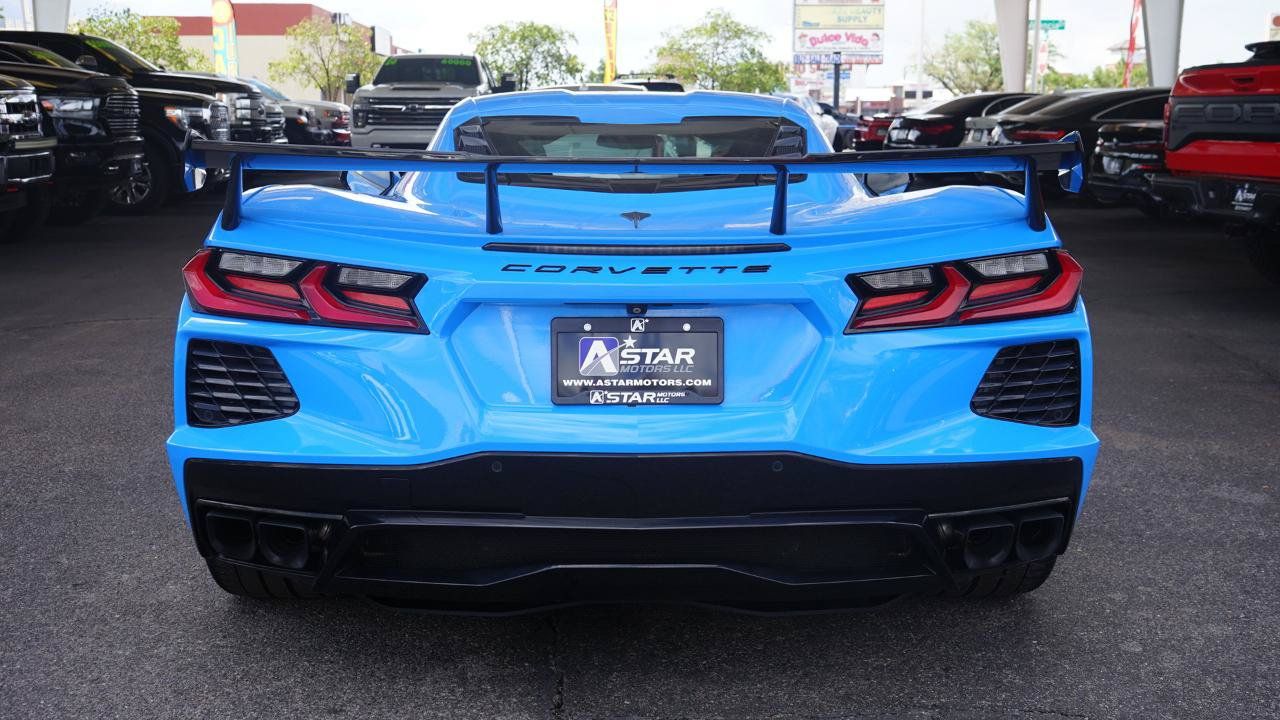 Used 2023 Chevrolet Corvette Stingray Coupe w/ Z51 Performance Package RWD image 4