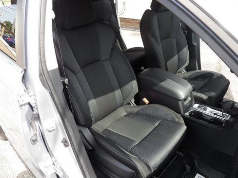 Used 2023 Subaru Ascent Premium w/ Convenience Package AWD/4WD image 15