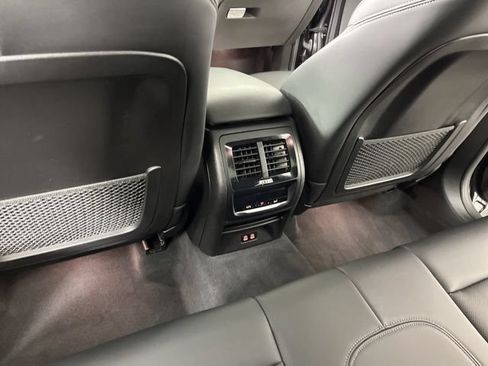 Used 2024 BMW X3 sDrive30i w/ Convenience Package RWD image 46