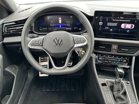 New 2026 Volkswagen Jetta Sport FWD image 24