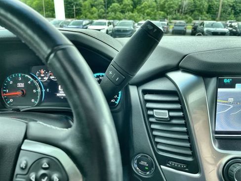 Used 2017 Chevrolet Tahoe Premier AWD/4WD image 24