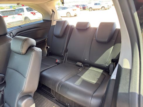 Used 2023 Honda Odyssey Touring image 13