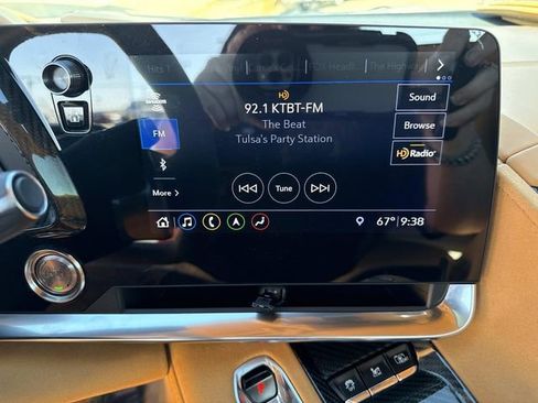 Used 2020 Chevrolet Corvette Stingray Premium Conv w/ 3LT Preferred Equipment Group RWD image 18