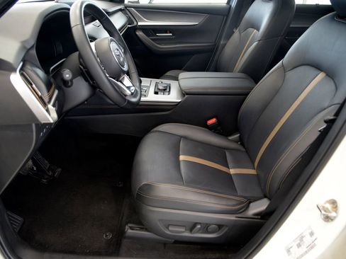 Certified 2024 MAZDA CX-90 Plug-In Hybrid w/ Premium Plus image 15