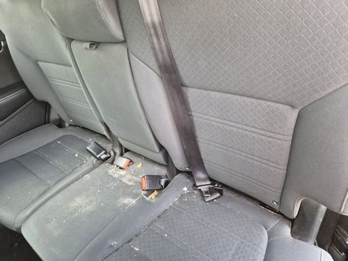 Used 2020 Kia Sorento LX image 13