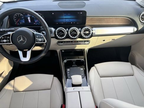 Certified 2023 Mercedes-Benz GLB 250 image 11