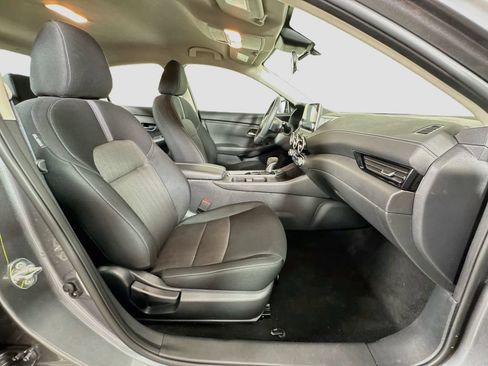 Used 2024 Nissan Sentra SV w/ All-Weather Package FWD image 29