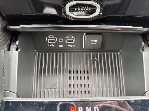 New 2026 Jeep Grand Cherokee Altitude AWD/4WD image 11
