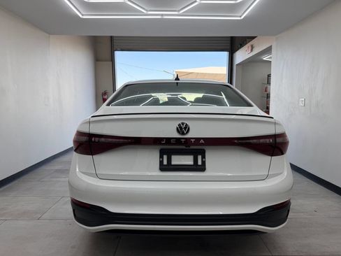 Used 2025 Volkswagen Jetta S image 6