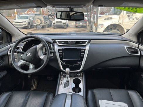 Used 2017 Nissan Murano SL image 16