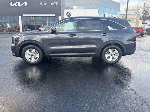 New 2026 Kia Sorento LX image 3