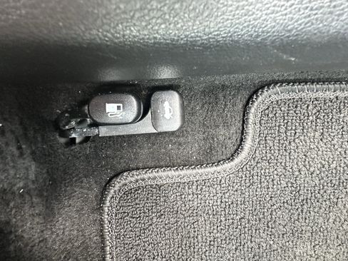 Used 2024 Kia Forte LX image 6