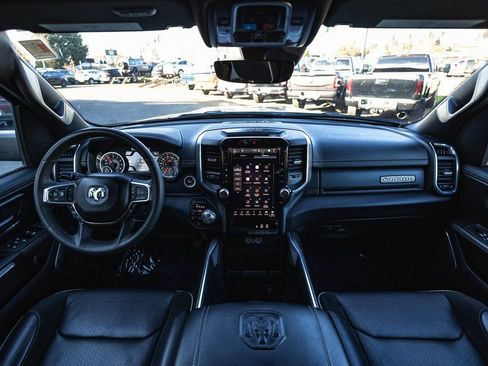 Used 2025 RAM 1500 Laramie image 32