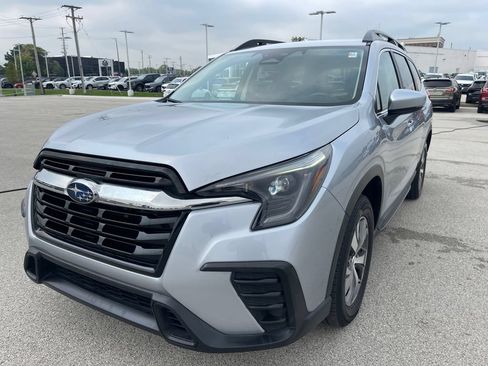 Used 2024 Subaru Ascent Premium w/ Convenience Package AWD/4WD image 1