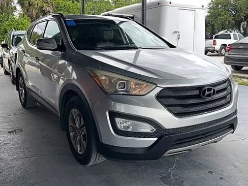 Used 2015 Hyundai Santa Fe Sport w/ Option Group 03 FWD image 9