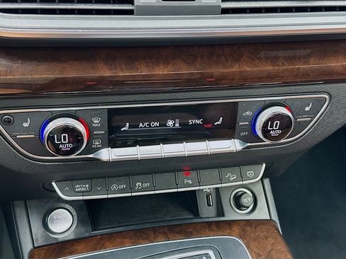 Used 2018 Audi Q5 2.0T Premium Plus w/ Premium Plus Package image 12