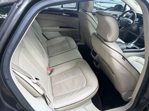 Used 2017 Ford Fusion Platinum FWD image 25