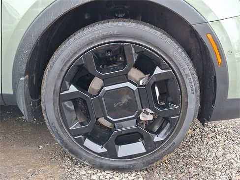 Certified 2025 Kia Sorento SX image 8