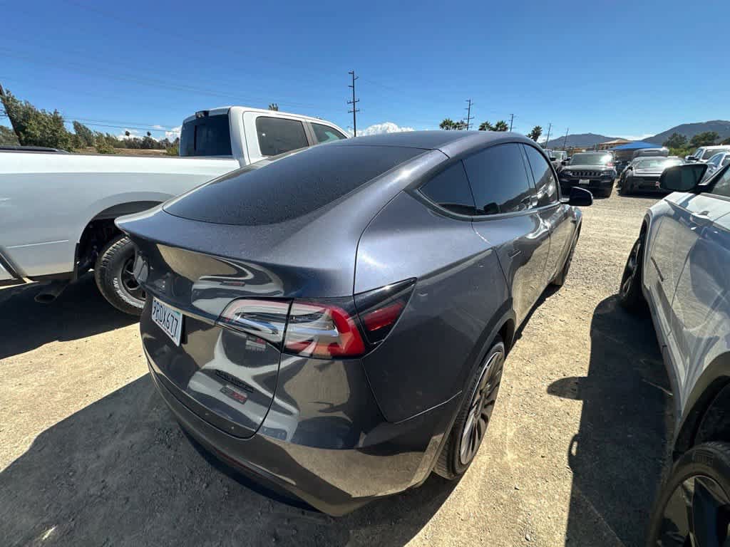 Used 2021 Tesla Model Y Long Range AWD/4WD image 3