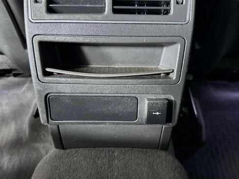 Used 2023 Jaguar F-PACE S image 27