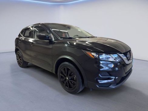 Used 2022 Nissan Rogue Sport S AWD/4WD image 1