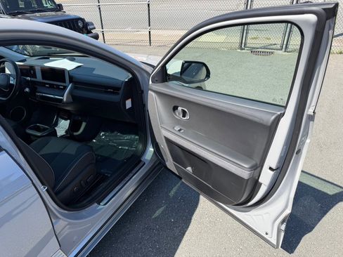 Used 2023 Hyundai Ioniq 5 Limited RWD image 43