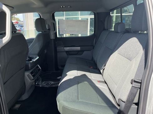 New 2025 Ford F150 XLT w/ Equipment Group 302A MID image 5