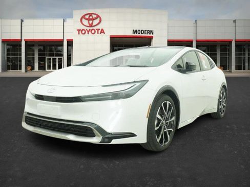 New 2026 Toyota Prius Plug-In Hybrid image 9