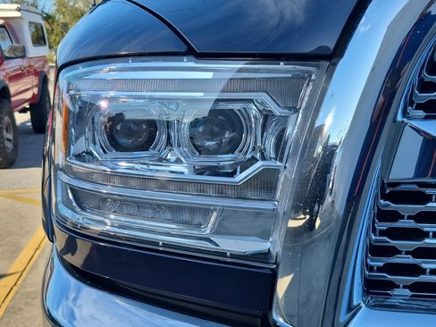 Used 2017 RAM 2500 Laramie image 7