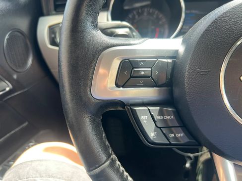 Used 2016 Ford Mustang Premium RWD image 17