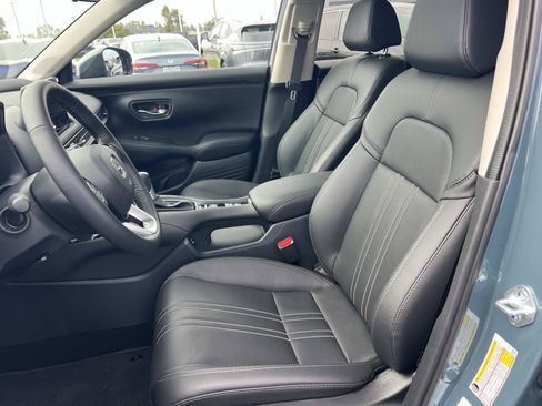 Used 2027 Honda HR-V EX-L image 19