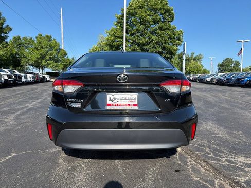 Used 2024 Toyota Corolla LE FWD image 7