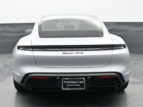 New 2025 Porsche Taycan GTS image 27