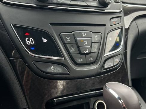 Used 2014 Buick Regal Premium w/ Driver Confidence Package #1 FWD image 37