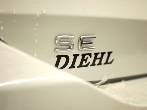 New 2026 Volkswagen Tiguan SE AWD/4WD image 38