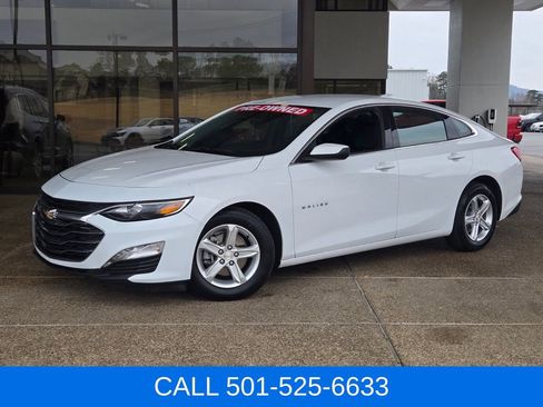 Used 2024 Chevrolet Malibu LT FWD image 1