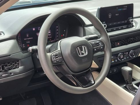 Used 2023 Honda Accord LX image 19